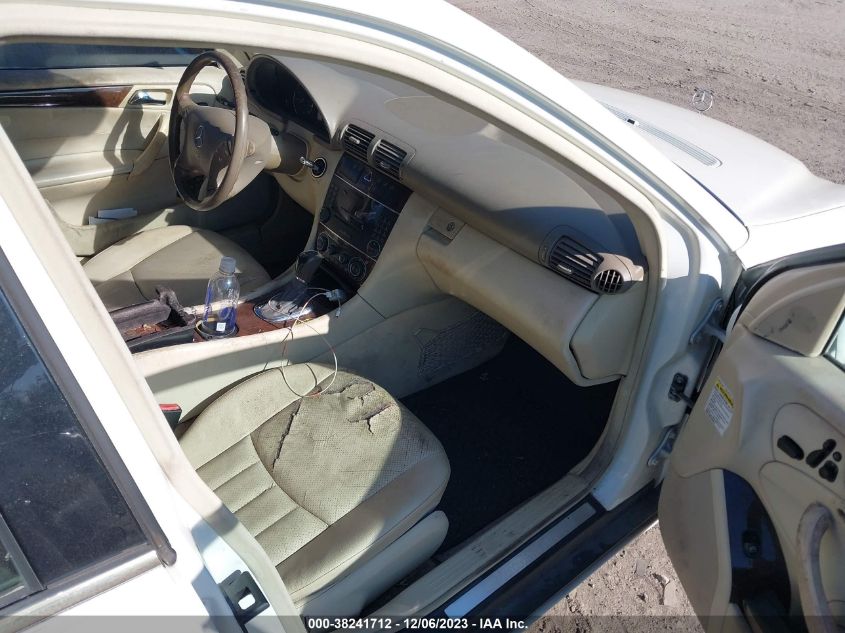 2005 Mercedes-Benz C-Class 3.2L VIN: WDBRF64J65F580594 Lot: 38241712