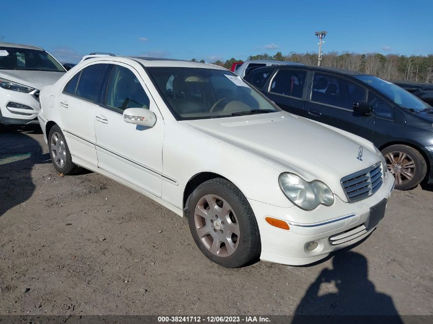 2005 Mercedes-Benz C-Class 3.2L VIN: WDBRF64J65F580594 Lot: 38241712