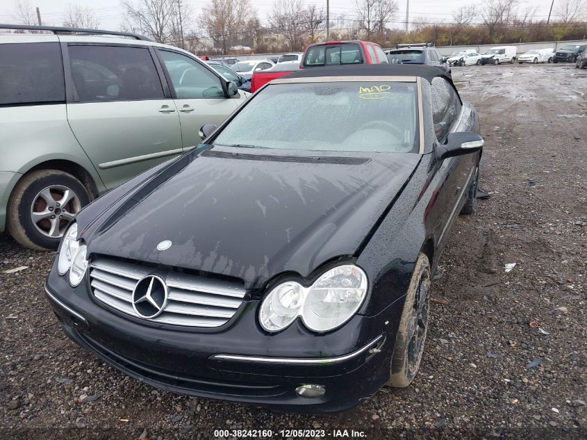 2005 Mercedes-Benz Clk 320 3.2L VIN: WDBTK65G65T035727 Lot: 38242160