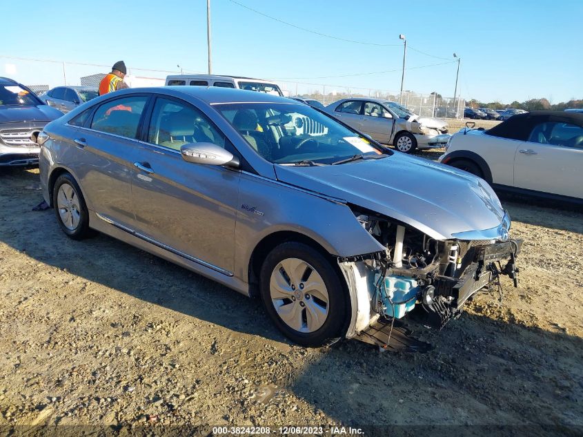 2015 Hyundai Sonata Hybrid VIN: KMHEC4A48FA130970 Lot: 38242208