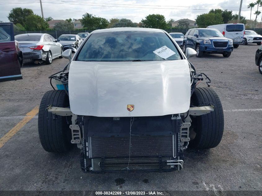 2013 Porsche Panamera 4 VIN: WP0AA2A7XDL011410 Lot: 38242269