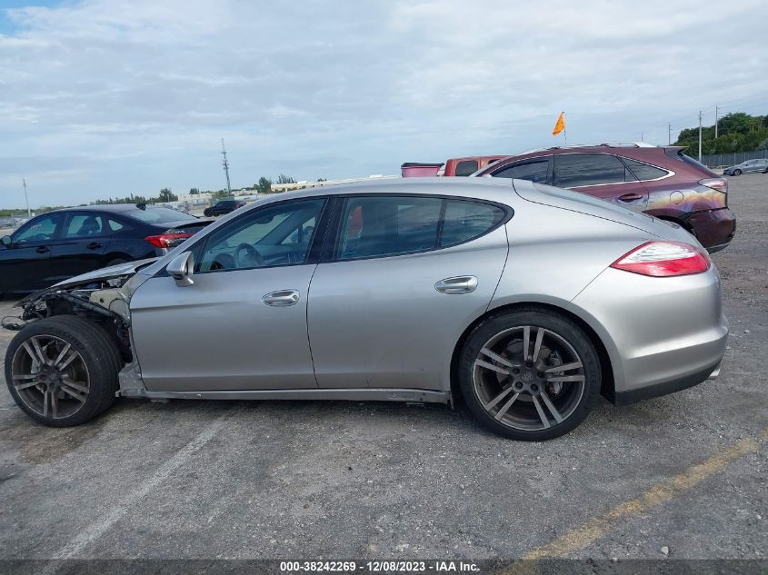 2013 Porsche Panamera 4 VIN: WP0AA2A7XDL011410 Lot: 38242269