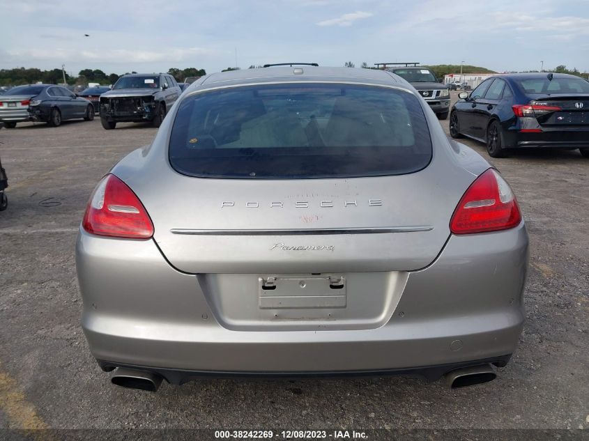 2013 Porsche Panamera 4 VIN: WP0AA2A7XDL011410 Lot: 38242269