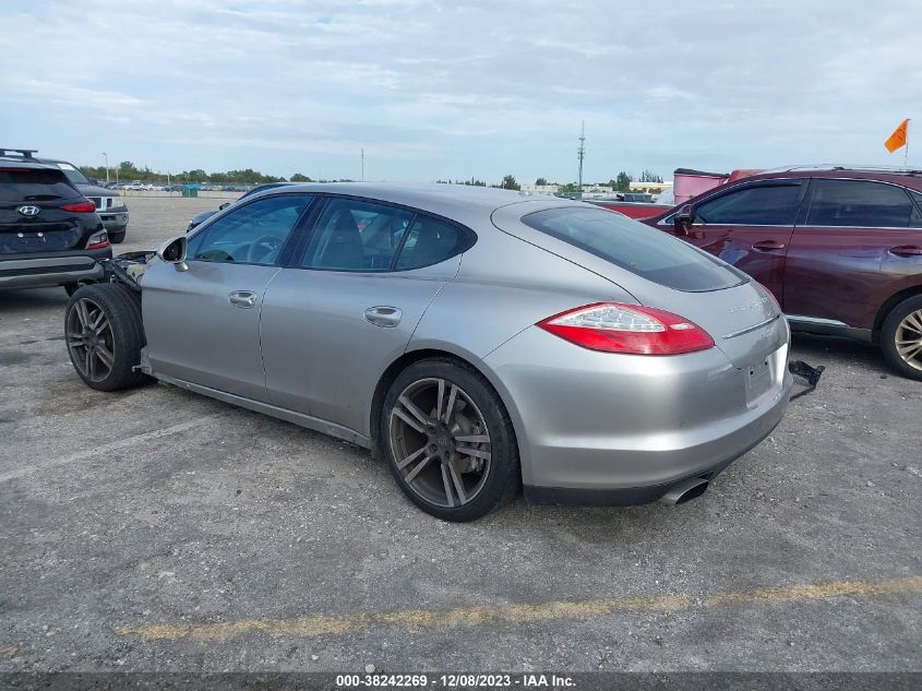 2013 Porsche Panamera 4 VIN: WP0AA2A7XDL011410 Lot: 38242269