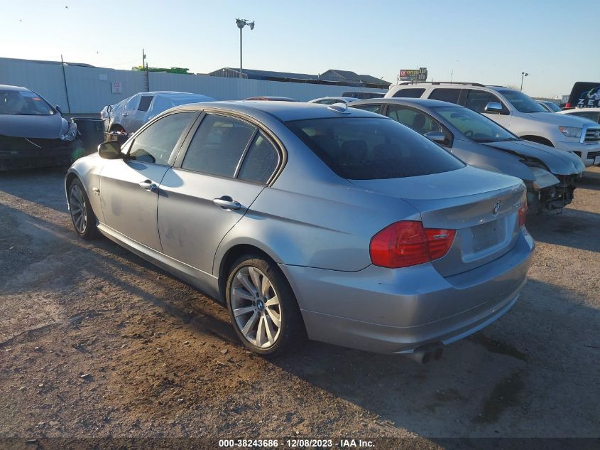 WBAPK5C59BF121880 2011 BMW 328I xDrive