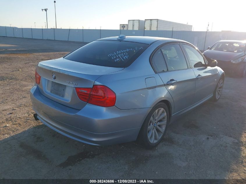 WBAPK5C59BF121880 2011 BMW 328I xDrive