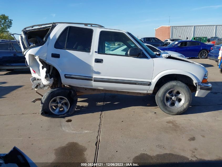 2000 Chevrolet Blazer Ls VIN: 1GNCS13W9Y2296656 Lot: 38244121