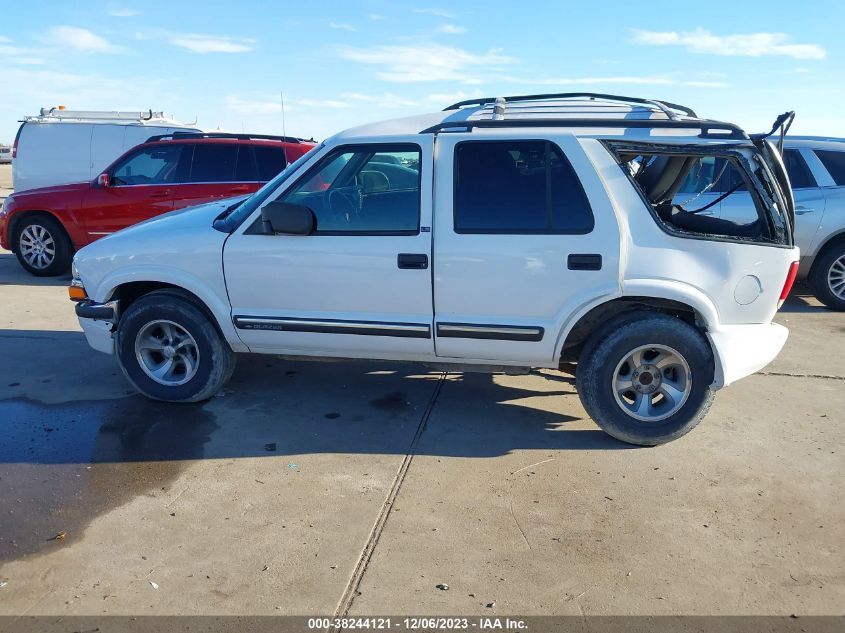 2000 Chevrolet Blazer Ls VIN: 1GNCS13W9Y2296656 Lot: 38244121