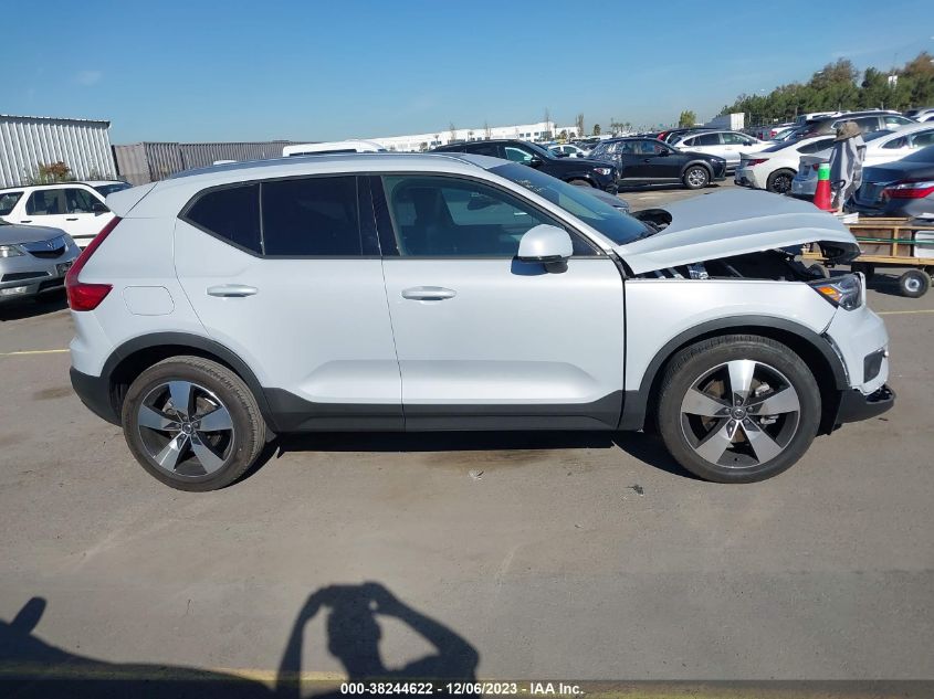 2020 Volvo Xc40 T5 Momentum VIN: YV4162UK0L2276713 Lot: 38244622