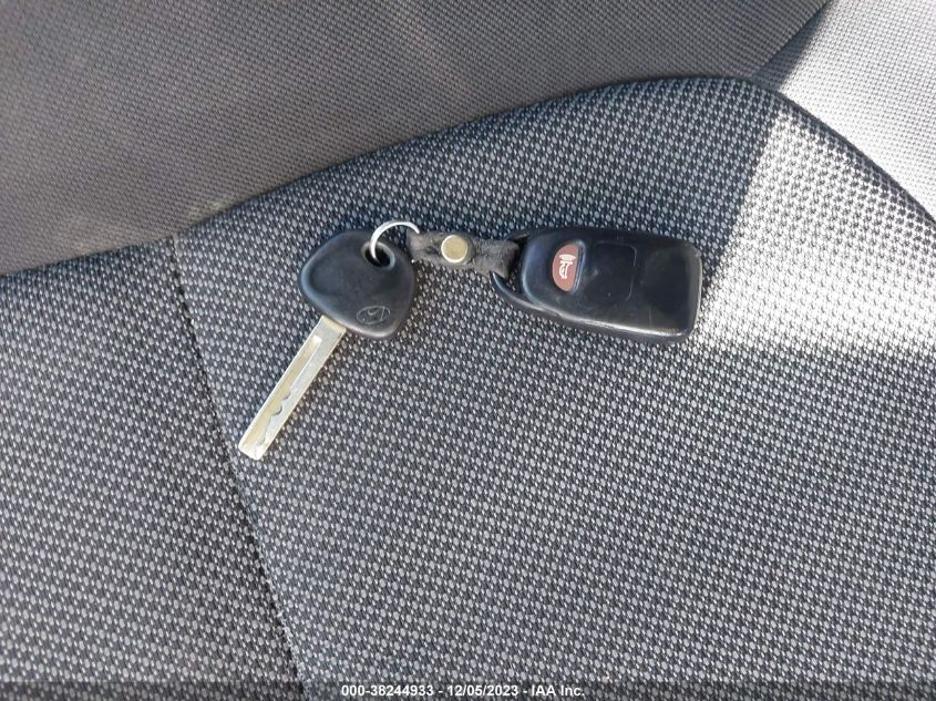 2013 Hyundai Accent Gs VIN: KMHCT5AE4DU103332 Lot: 38244933