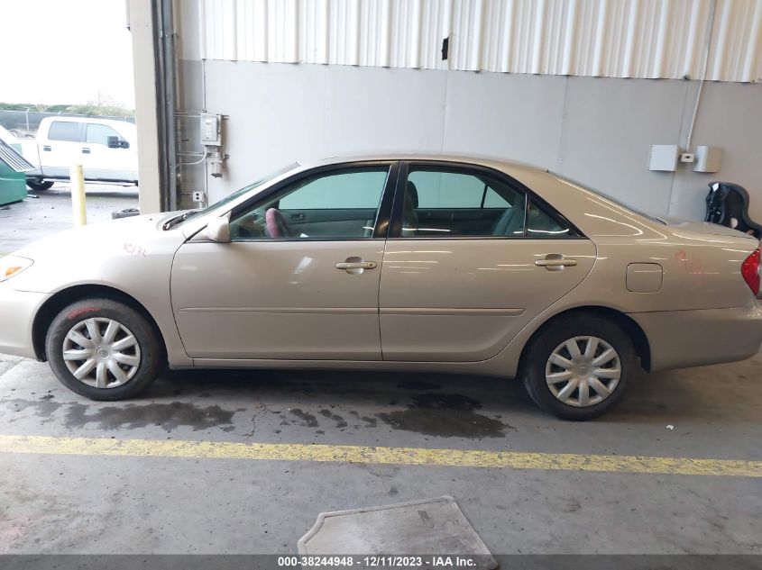 2004 Toyota Camry Le VIN: 4T1BE32K34U905935 Lot: 38244948