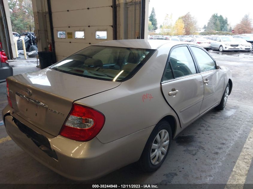 2004 Toyota Camry Le VIN: 4T1BE32K34U905935 Lot: 38244948