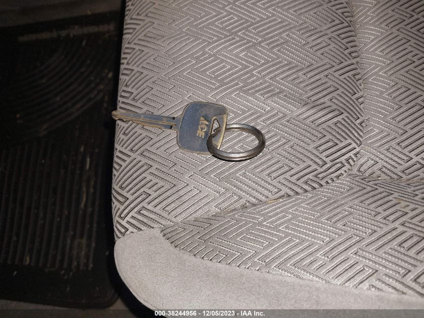 2001 Toyota Highlander Base (A4) VIN: JTEGD21A010012801 Lot: 38244956