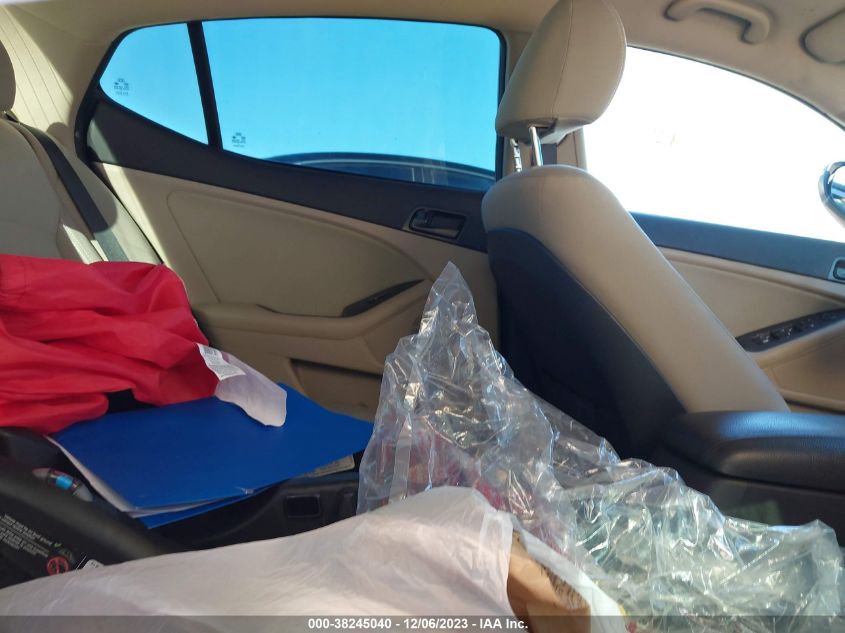 5XXGM4A73EG284557 2014 Kia Optima Lx