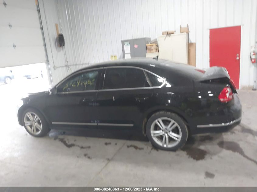 1VWBS7A39FC123384 2015 Volkswagen Passat 1.8T Se