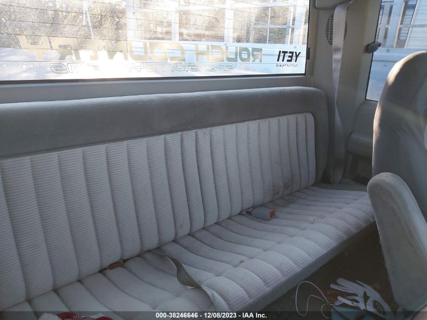 1994 Chevrolet Gmt-400 C2500 VIN: 2GCFC29K0R1235288 Lot: 38246646