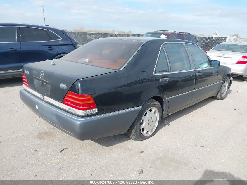 1994 Mercedes-Benz S 420 VIN: WDBGA43E2RA176810 Lot: 38247089