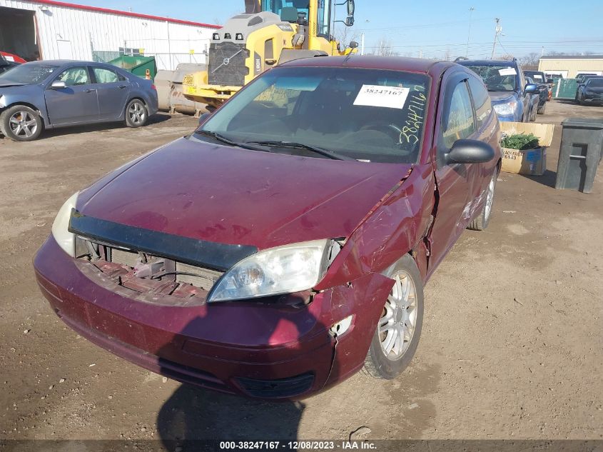 2007 Ford Focus S/Se/Ses VIN: 1FAFP31N07W217983 Lot: 38247167