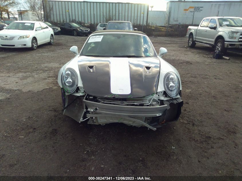 2017 Porsche 911 Carrera S VIN: WP0CB2A97HS155810 Lot: 38247341