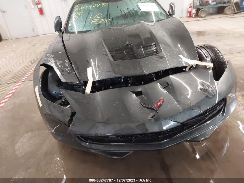 1G1YB2D77J5106510 2018 Chevrolet Corvette Stingray