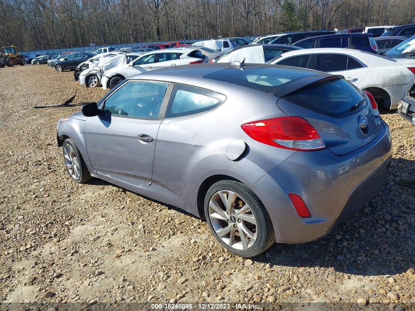 2017 Hyundai Veloster VIN: KMHTC6AD9HU310785 Lot: 38248095