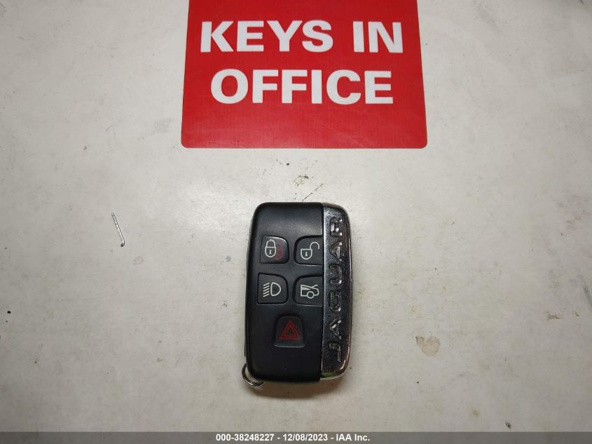 2018 Jaguar Xf 25T Premium VIN: SAJBJ4FX5JCY58647 Lot: 38248227