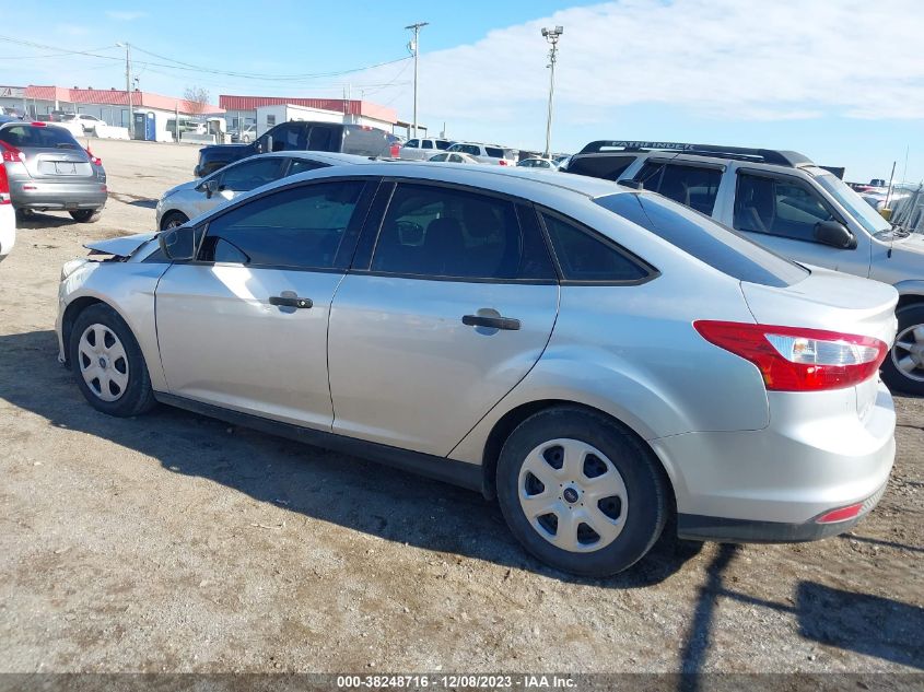 2013 Ford Focus S VIN: 1FADP3E28DL380420 Lot: 38248716