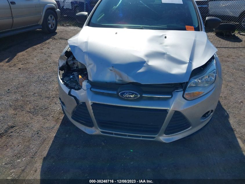 1FADP3E28DL380420 2013 Ford Focus S