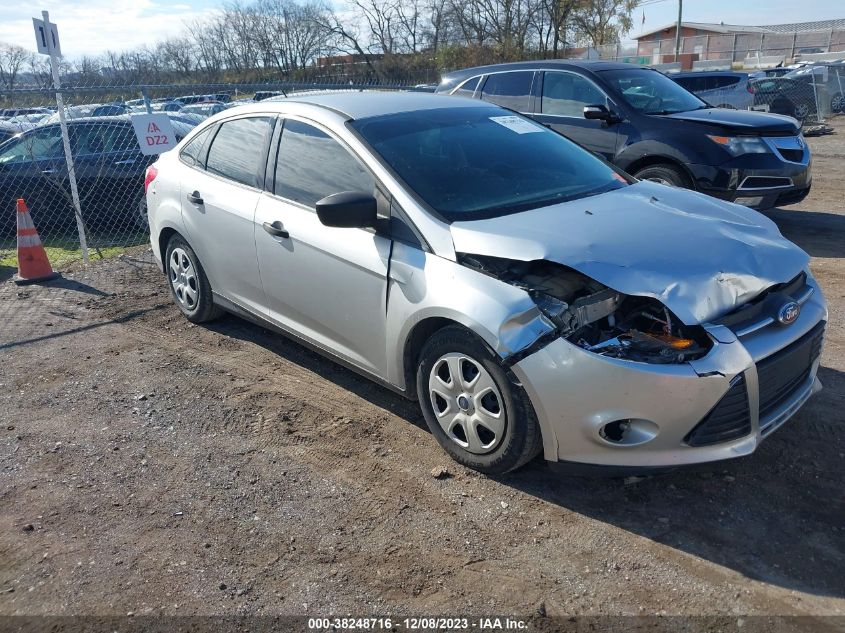 2013 Ford Focus S VIN: 1FADP3E28DL380420 Lot: 38248716