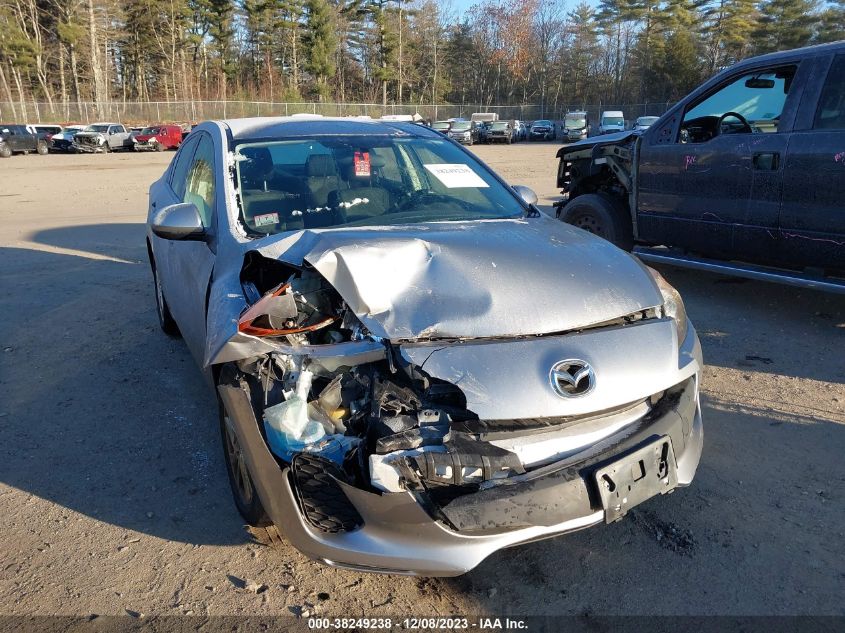 JM1BL1VP0D1812006 2013 Mazda Mazda3 I Touring