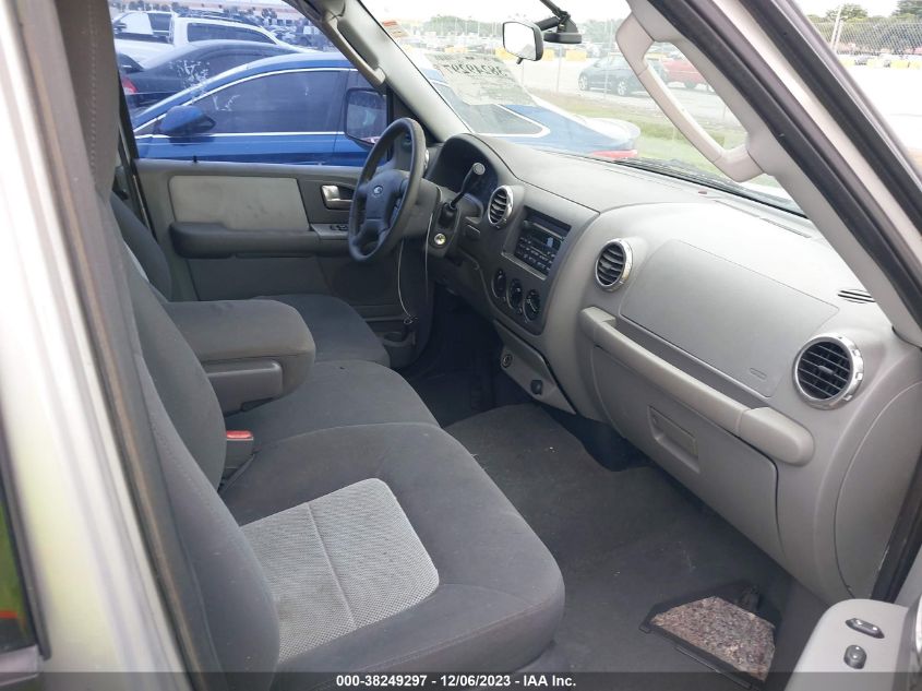 2004 Ford Expedition Xls VIN: 1FMRU13W24LB36003 Lot: 38249297