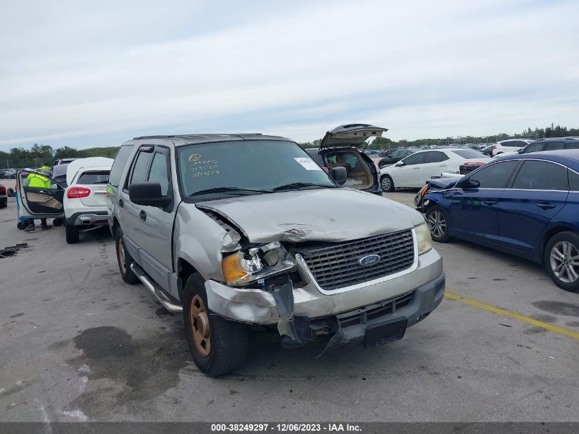 2004 Ford Expedition Xls VIN: 1FMRU13W24LB36003 Lot: 38249297