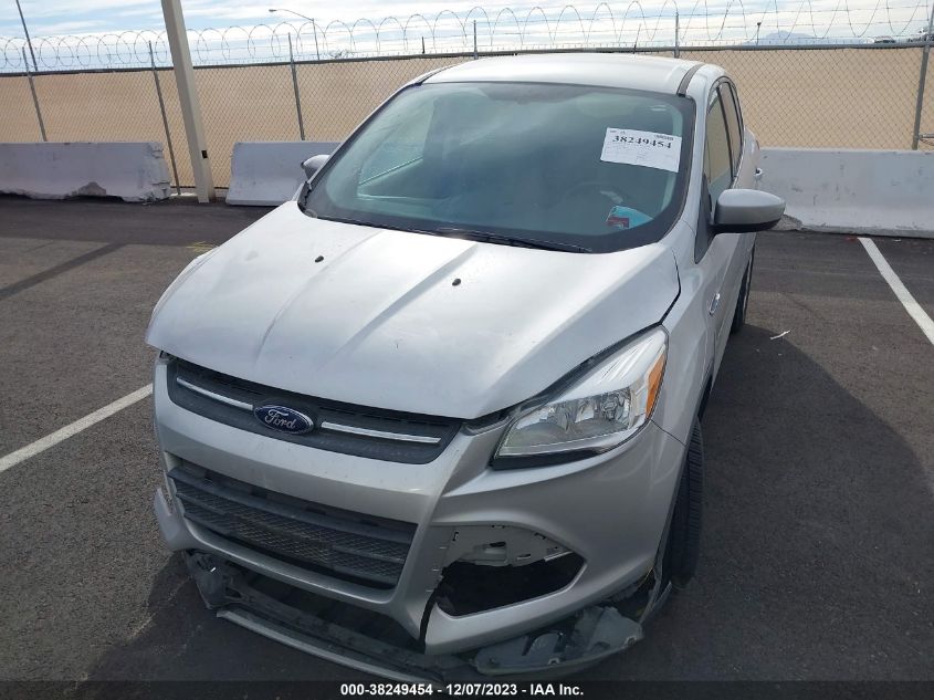 1FMCU9GX2EUA24174 2014 Ford Escape Se