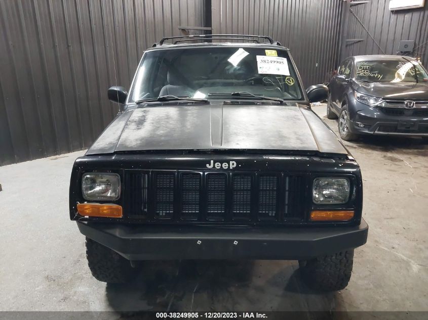 1998 Jeep Cherokee Classic/Limited/Sport VIN: 1J4FJ68SXWL153521 Lot: 38249905