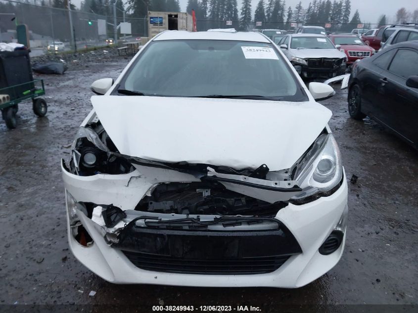 JTDKDTB38F1101330 2015 Toyota Prius C Two