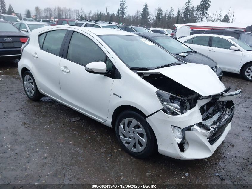 JTDKDTB38F1101330 2015 Toyota Prius C Two