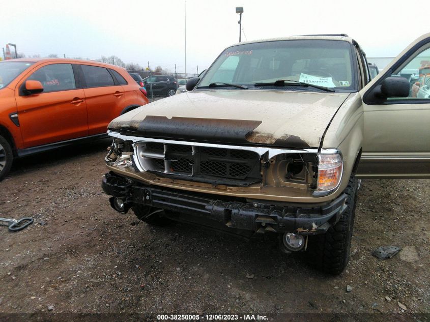 1999 Ford Explorer Eddie Bauer/Limited/Xlt VIN: 1FMZU35P6XZB08417 Lot: 38250005