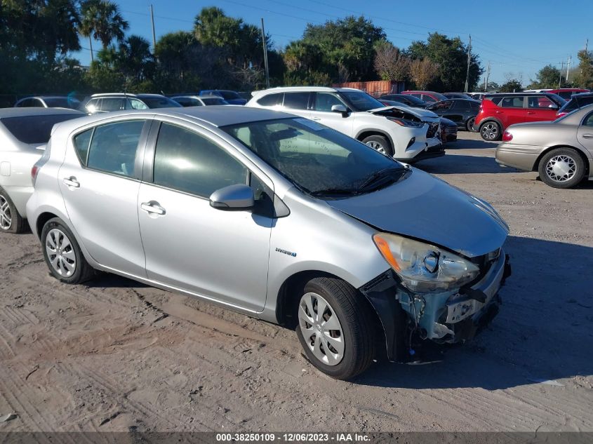 JTDKDTB35D1554608 2013 Toyota Prius C One