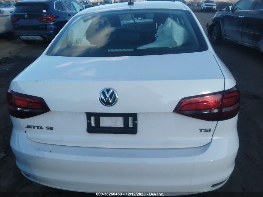 3VWDB7AJ3JM259542 2018 Volkswagen Jetta 1.4T Se/1.4T Wolfsburg Edition