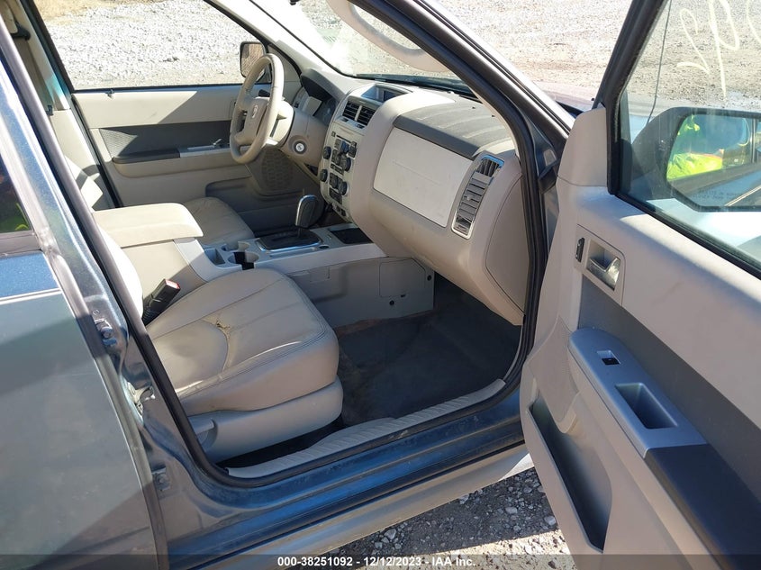 2010 Mercury Mariner VIN: 4M2CN9BG9AKJ23891 Lot: 38251092