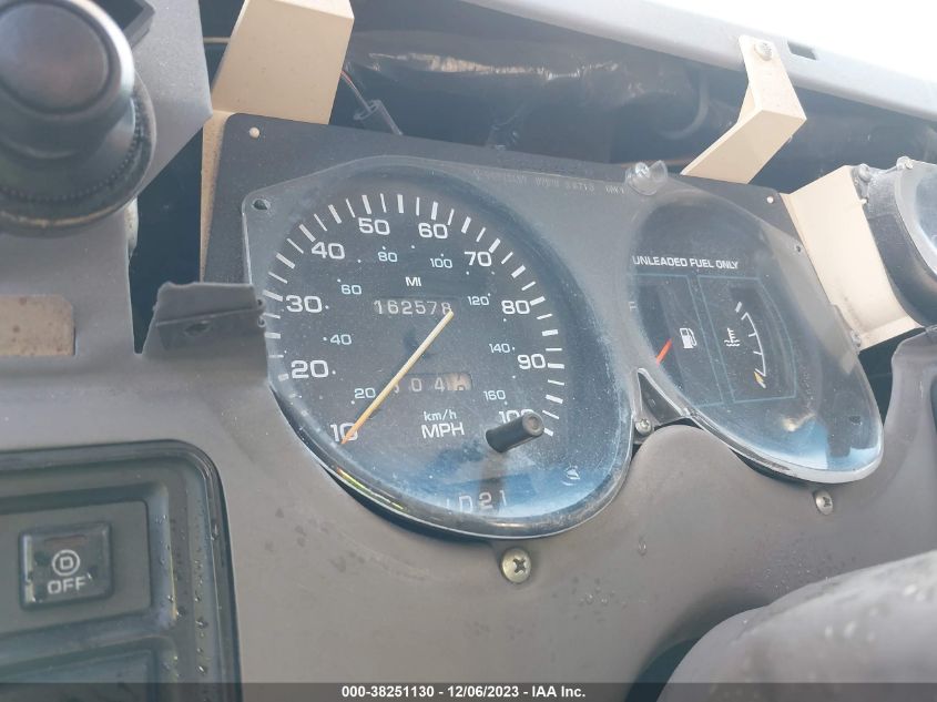 1994 Dodge Ram Van B250 VIN: 2B7HB21Y2RK110282 Lot: 38251130