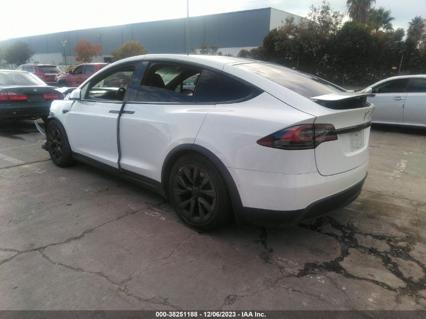 2022 Tesla Model X Plaid Tri Motor All-Wheel Drive VIN: 7SAXCBE61NF329624 Lot: 38251188