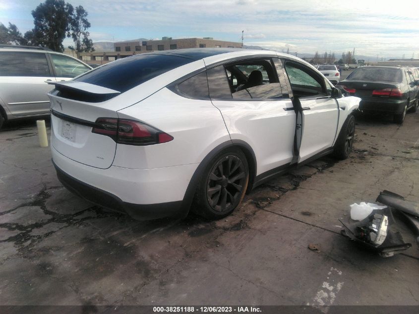 2022 Tesla Model X Plaid Tri Motor All-Wheel Drive VIN: 7SAXCBE61NF329624 Lot: 38251188