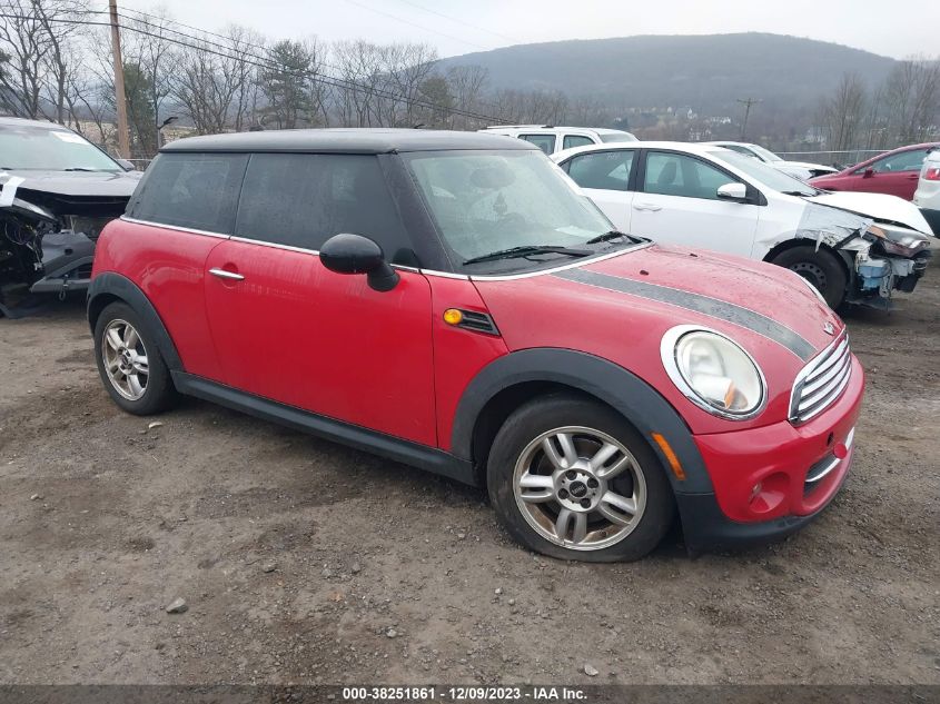 2011 Mini Cooper VIN: WMWSU3C52BT252806 Lot: 38251861