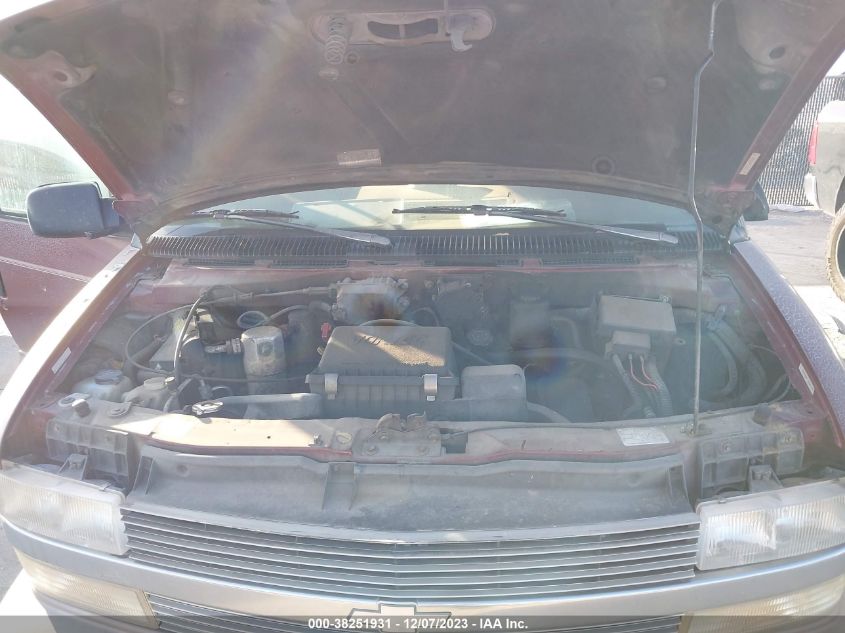 1998 Chevrolet Astro Passenger VIN: 1GNDM19W0WB110618 Lot: 38251931