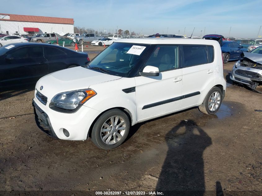 2013 Kia Soul + VIN: KNDJT2A65D7532156 Lot: 38252097