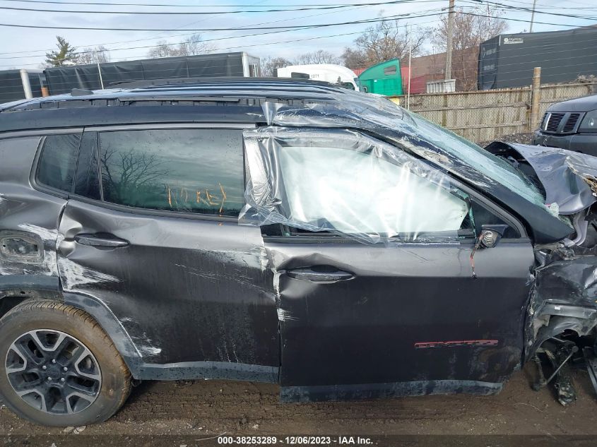 2019 Jeep Compass Trailhawk 4X4 VIN: 3C4NJDDB9KT771813 Lot: 38253289