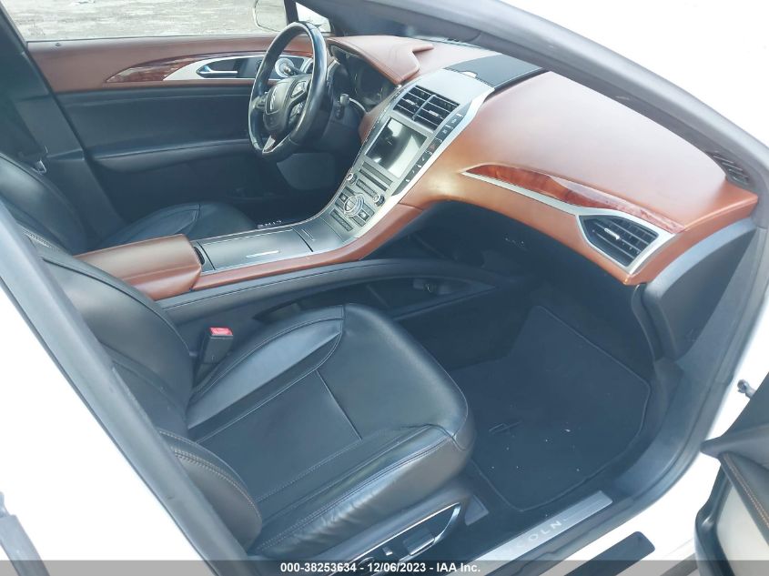 2017 Lincoln Mkz Black Label VIN: 3LN6L5H90HR622302 Lot: 38253634