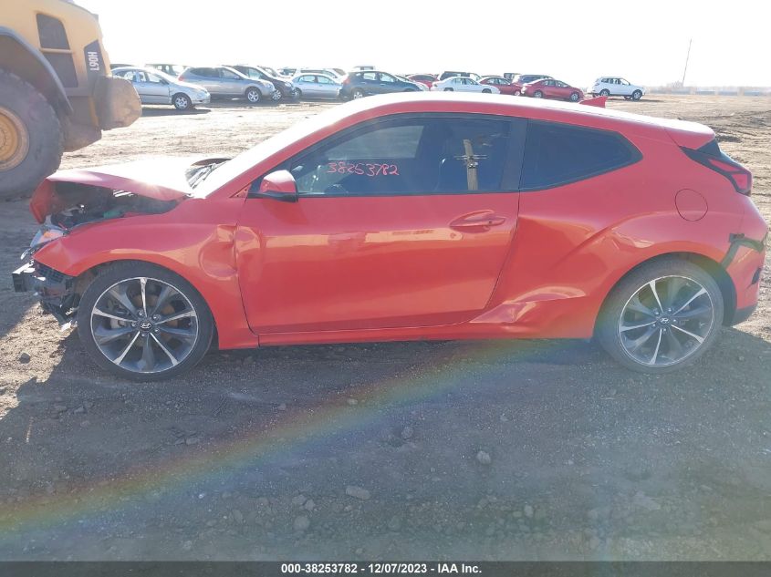 2019 Hyundai Veloster 2.0 Premium VIN: KMHTG6AF0KU003731 Lot: 38253782