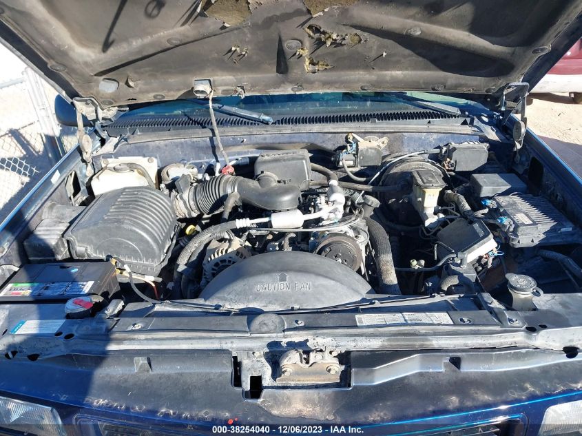 1999 GMC Suburban VIN: 1GKFK16R5XJ751653 Lot: 38254040